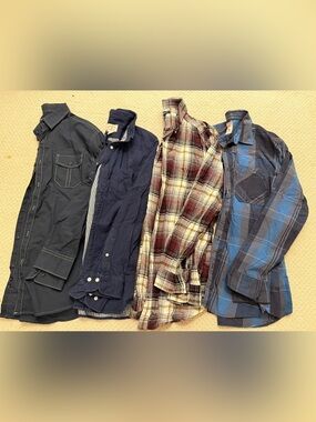 Mens shirt lot size large and medium